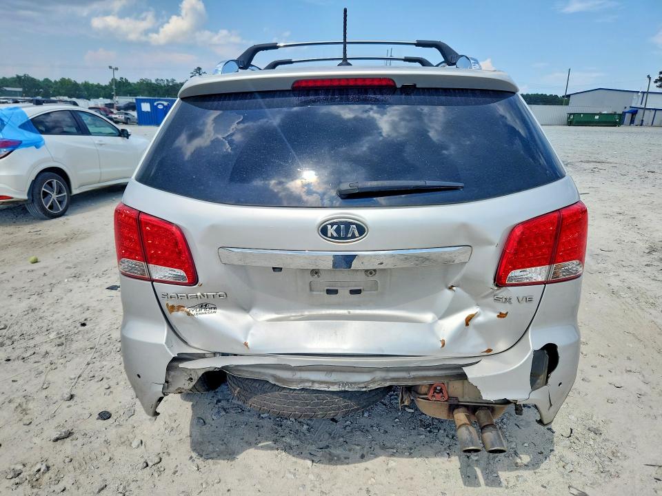 2013 Kia Sorento VIN 5XYKW4A22DG409583 COPART salvage auction — REAR END, GA - CERT OF TITLE-SALVAGE, sold $275 on 2026-07-12 (photo 6)