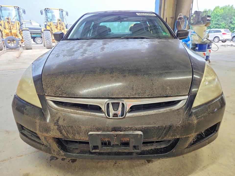 2007 Honda Accord VIN 1HGCM66547A060439 COPART salvage auction — MINOR DENT/SCRATCHES, Md - Certificate Of Title, sold $450 on 2026-07-02 (photo 5)