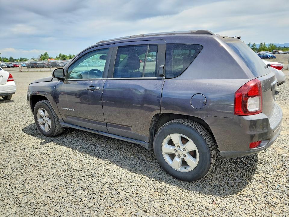 2016 Jeep Compass VIN 1C4NJCBA8GD547627 COPART salvage auction — MINOR DENT/SCRATCHES, Or - Certificate Of Title, sold $800 on 2026-07-28 (photo 2)