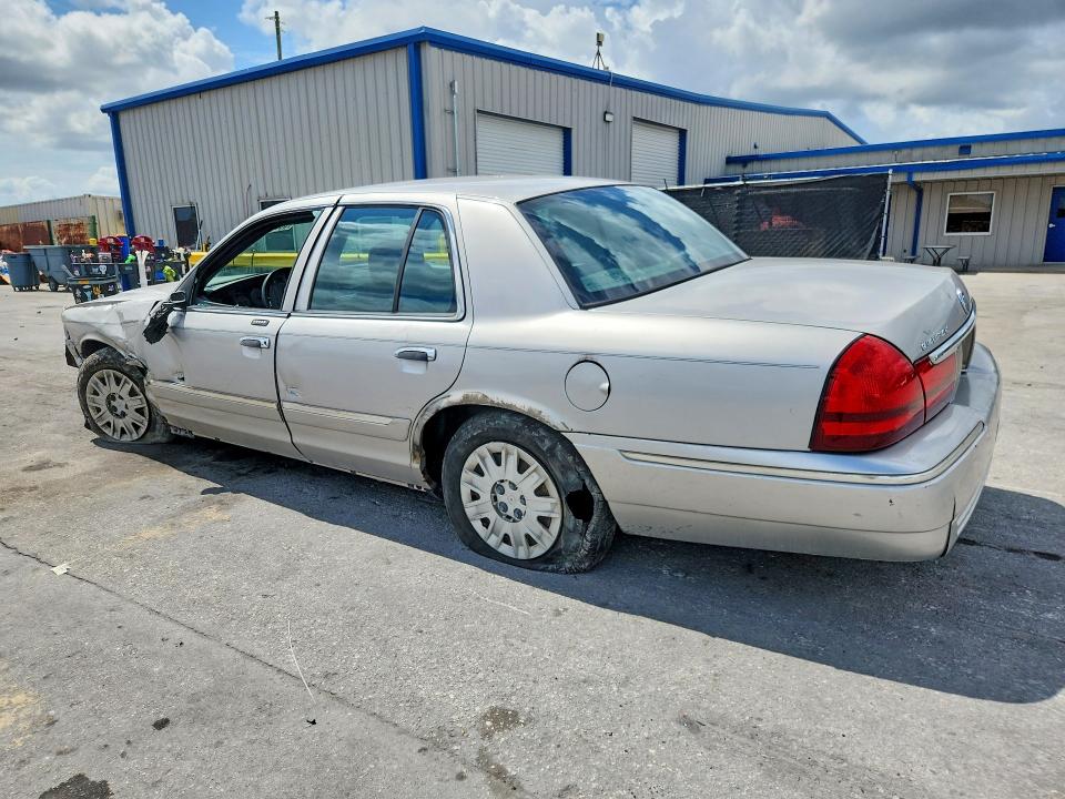 2004 Mercury Grand marquis VIN 2MEFM74W74X668924 COPART salvage auction — FRONT END, FL - CERT OF TITLE SLVG REBUILDABLE, sold $15 on 2026-07-21 (photo 2)