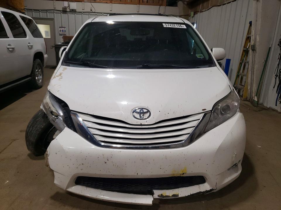 2015 Toyota Sienna VIN 5TDJK3DCXFS105770 COPART salvage auction — FRONT END, Ak - Bill Of Sale- Salvage, sold $1,400 on 2026-08-04 (photo 5)