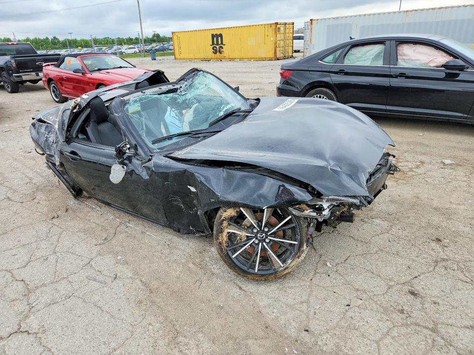 2025 Mazda Mx-5 VIN JM1NDAM79S0653274 COPART salvage auction — ALL OVER, Fl - Cert Of Title Slvg Rebuildable, sold $3,600 on 2026-07-27 (photo 4)