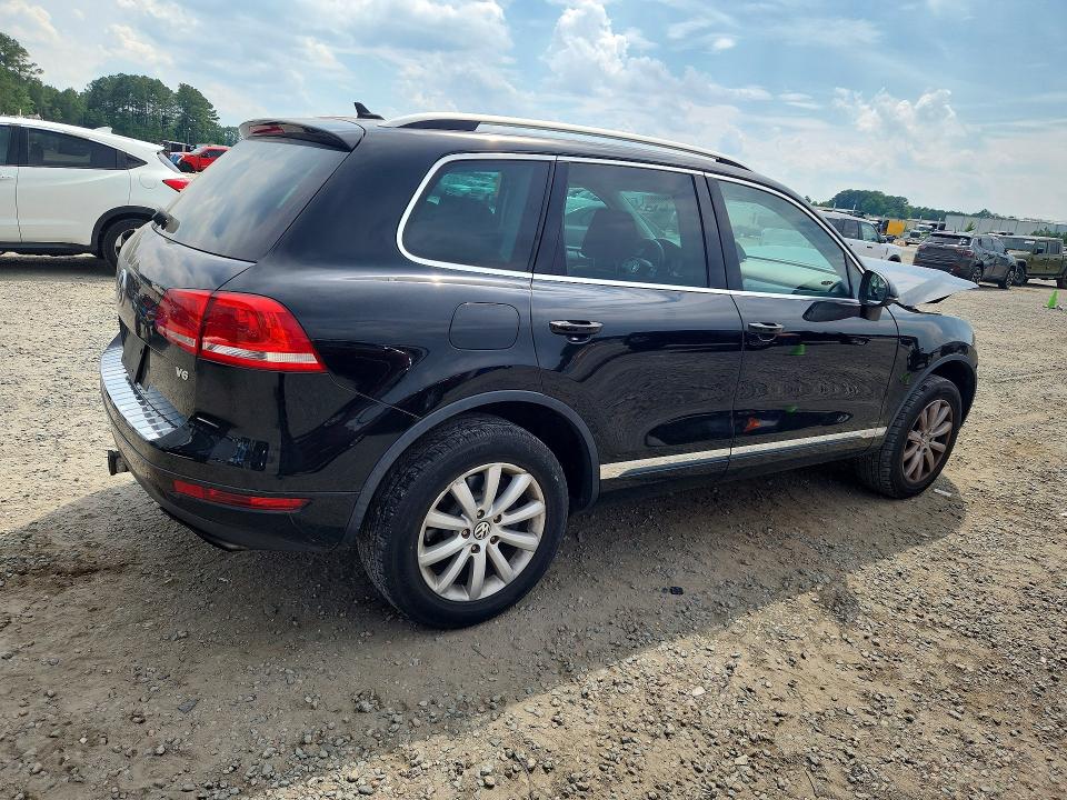 2011 Volkswagen Touareg VIN WVGFF9BP5BD000753 COPART salvage auction — FRONT END, Nc - Salvage Certificate Of Title, sold $325 on 2026-07-20 (photo 3)
