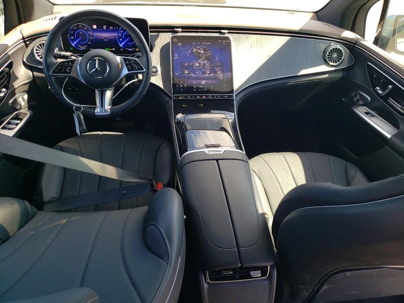 2024 Mercedes-benz Eqe VIN 4JGGM2BB8RA045400 COPART salvage auction — REAR END, Salvage Title, sold $25,750 on 2026-07-31 (photo 8)