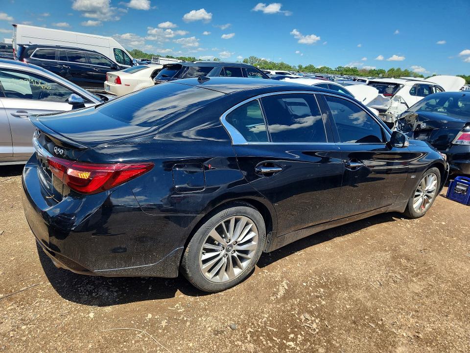 2018 Infiniti Q50 VIN JN1EV7AR6JM433316 COPART salvage auction — SIDE, Il - Salvage Certificate, sold $4,500 on 2026-07-23 (photo 3)