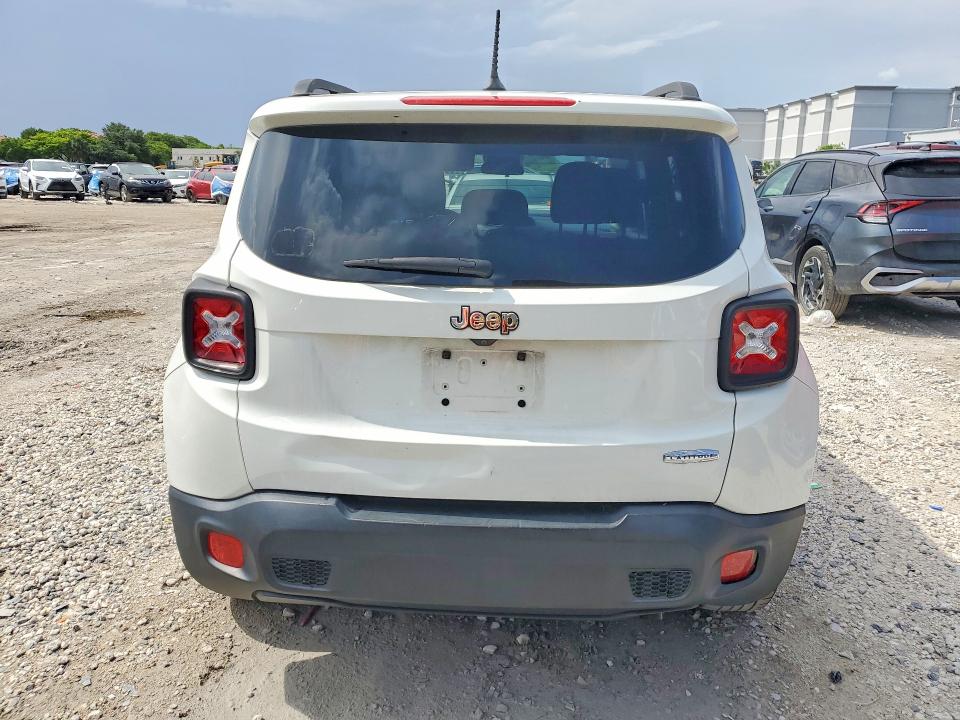 2017 Jeep Renegade VIN ZACCJABB1HPE41219 COPART salvage auction — MINOR DENT/SCRATCHES, MT - CERTIFICATE OF TITLE, sold $1,200 on 2026-07-31 (photo 6)