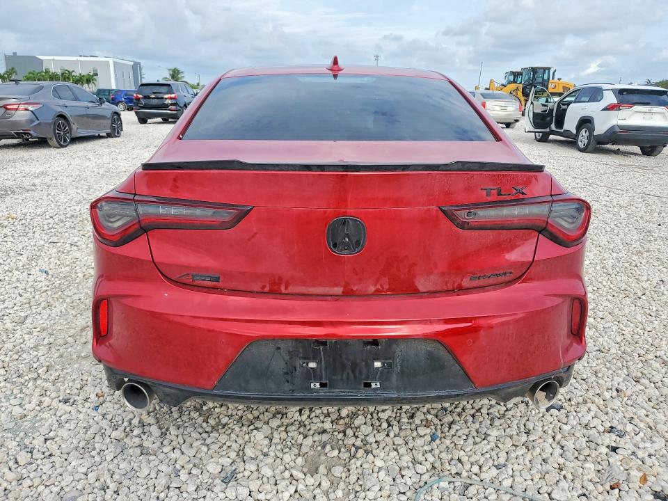2025 Acura Tlx VIN 19UUB6F5XSA002841 COPART salvage auction — MINOR DENT/SCRATCHES, Ny - Mv-907A Salvage Certificate, sold $24,100 on 2026-07-21 (photo 6)