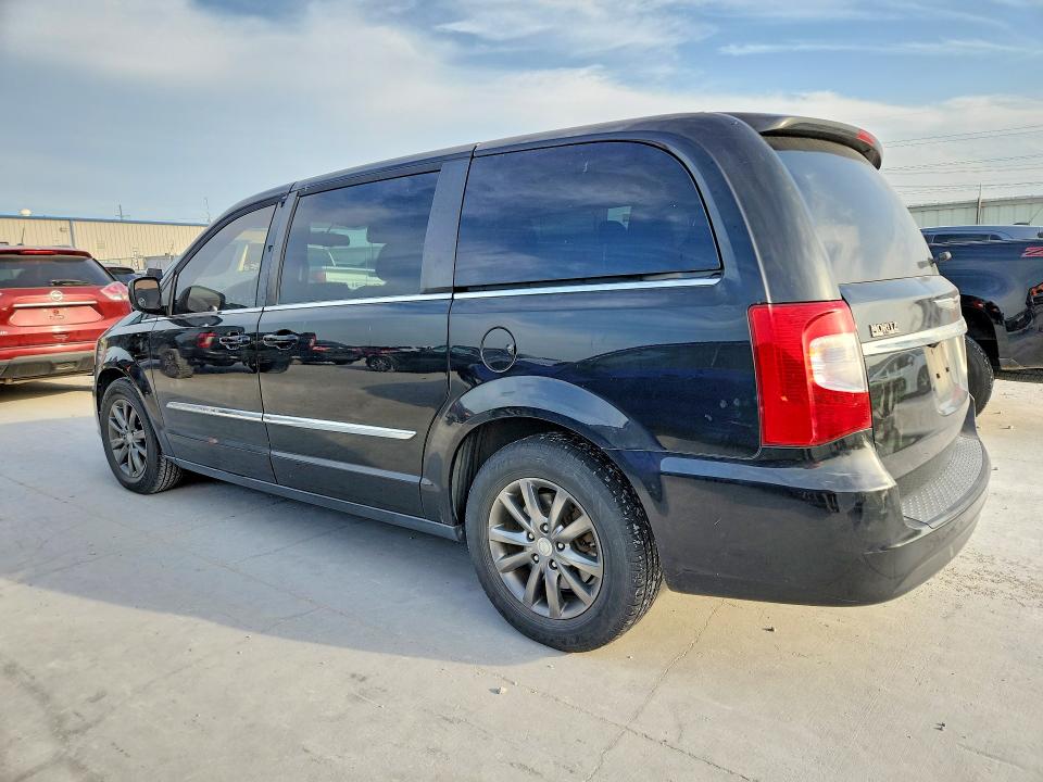 2014 Chrysler Voyager VIN 2C4RC1HG7ER413648 COPART salvage auction — MECHANICAL, Tx - Salvage Vehicle Title, sold $525 on 2026-07-02 (photo 2)