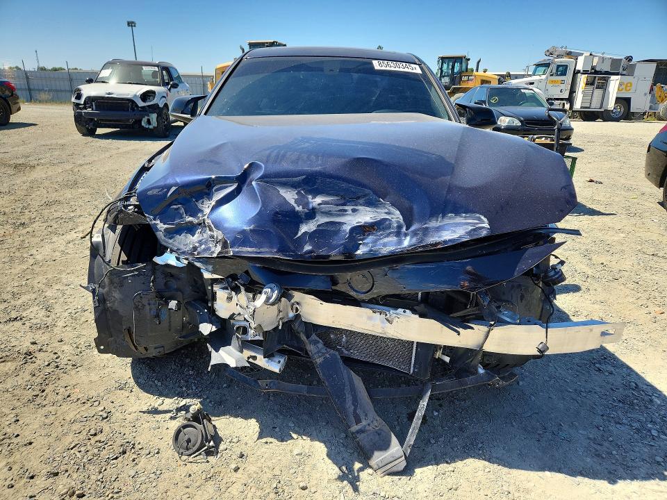 2017 BMW 3er VIN WBA8B9G51HNU48472 COPART salvage auction — FRONT END, Ca - Salvage Certificate, sold $1,950 on 2026-08-06 (photo 5)