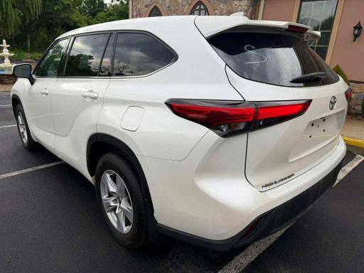 2020 Toyota Highlander VIN 5TDCZRBHXLS045636 COPART salvage auction — MINOR DENT/SCRATCHES, Nj - Certificate Of Title, sold $15,400 on 2026-07-09 (photo 2)