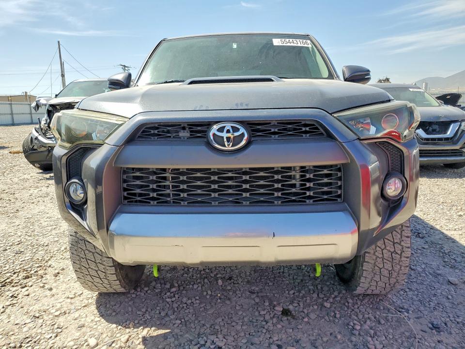 2017 Toyota 4runner VIN JTEBU5JR6H5448146 COPART salvage auction — MINOR DENT/SCRATCHES, Ut - Salvage Certificate (P), sold $11,200 on 2026-07-07 (photo 5)