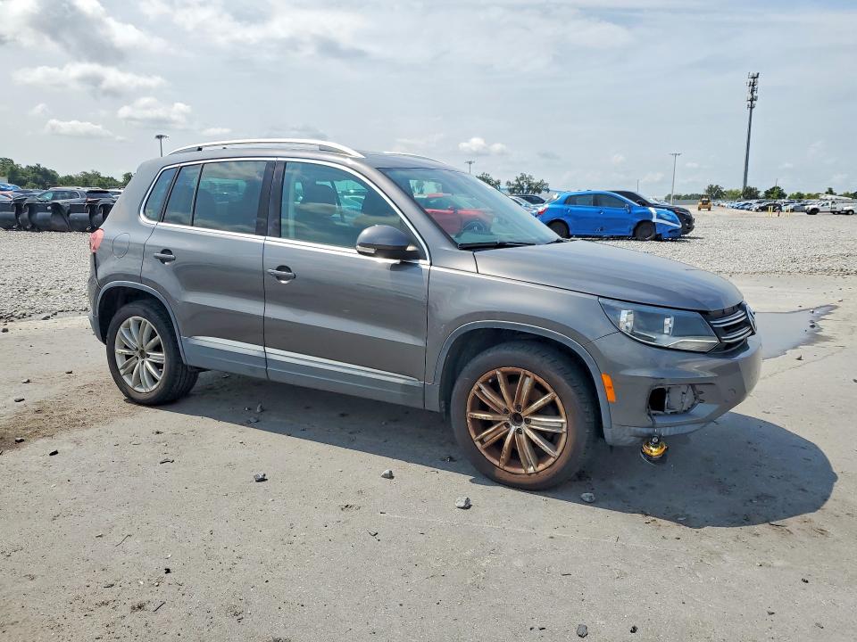 2015 Volkswagen Tiguan VIN WVGAV7AX7FW516013 COPART salvage auction — MECHANICAL, Fl - Certificate Of Title, sold $1,350 on 2026-07-06 (photo 4)