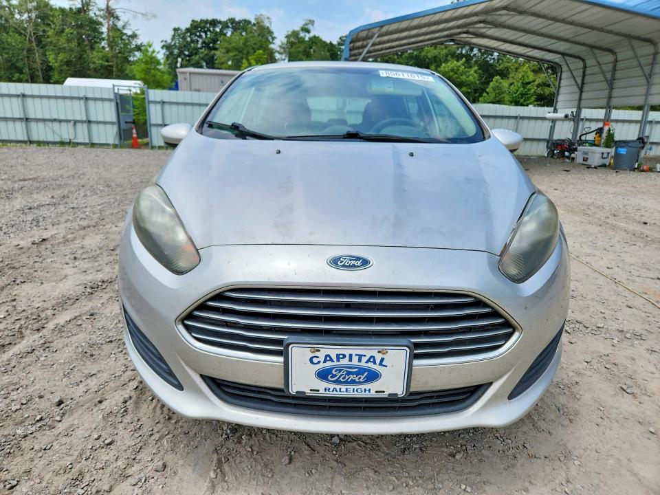 2019 Ford Fiesta VIN 3FADP4EJ7KM158637 COPART salvage auction — NORMAL WEAR, Nc - Certificate Of Title, sold $325 on 2026-07-28 (photo 5)