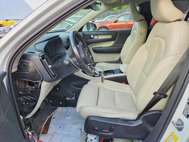 2019 Volvo Xc40 VIN YV4AC2HL0K2061617 COPART salvage auction — WATER/FLOOD, Md - Cert Of Salvage-Flood Damage, sold $5,900 on 2026-07-17 (photo 7)
