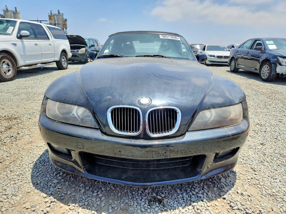 2000 BMW Z3 VIN WBACH3347YLF44012 COPART salvage auction — MINOR DENT/SCRATCHES, Wa - Dis/Dlr/Exp Only Clean Title (P), sold $3,500 on 2026-07-02 (photo 5)