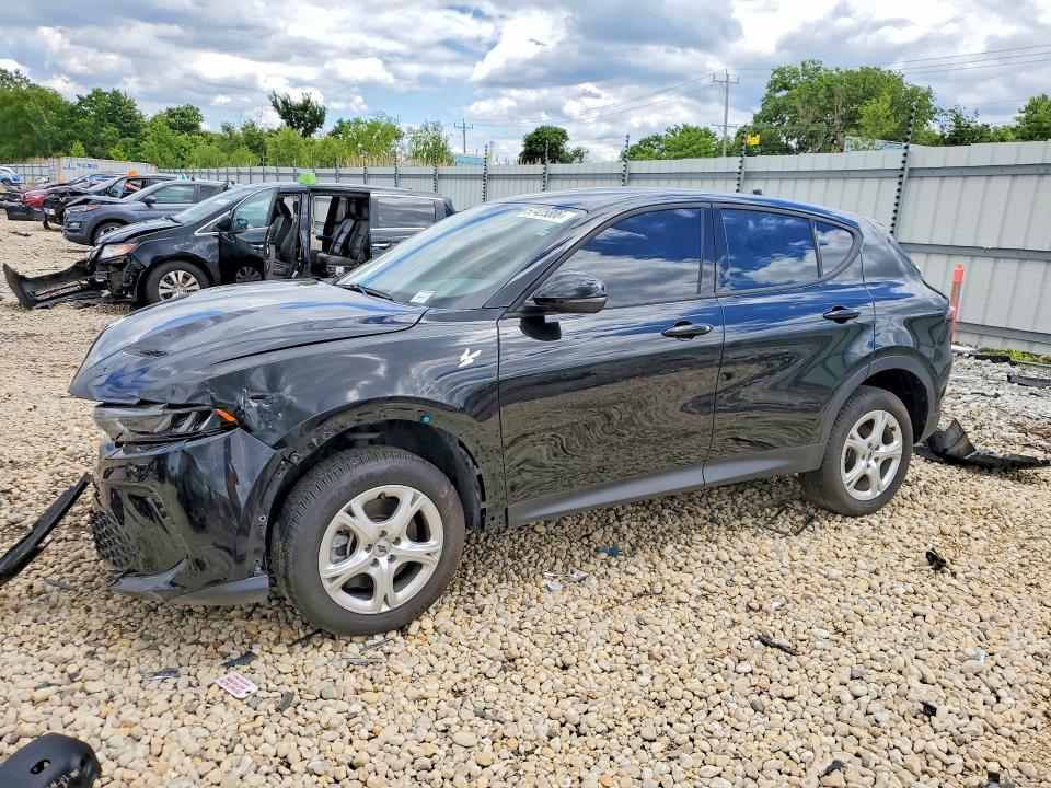 2024 Dodge Hornet VIN ZACNDFAN5R3A10576 COPART salvage auction — FRONT END, Il - Certificate Of Title, sold $2,650 on 2026-07-21 (photo 1)