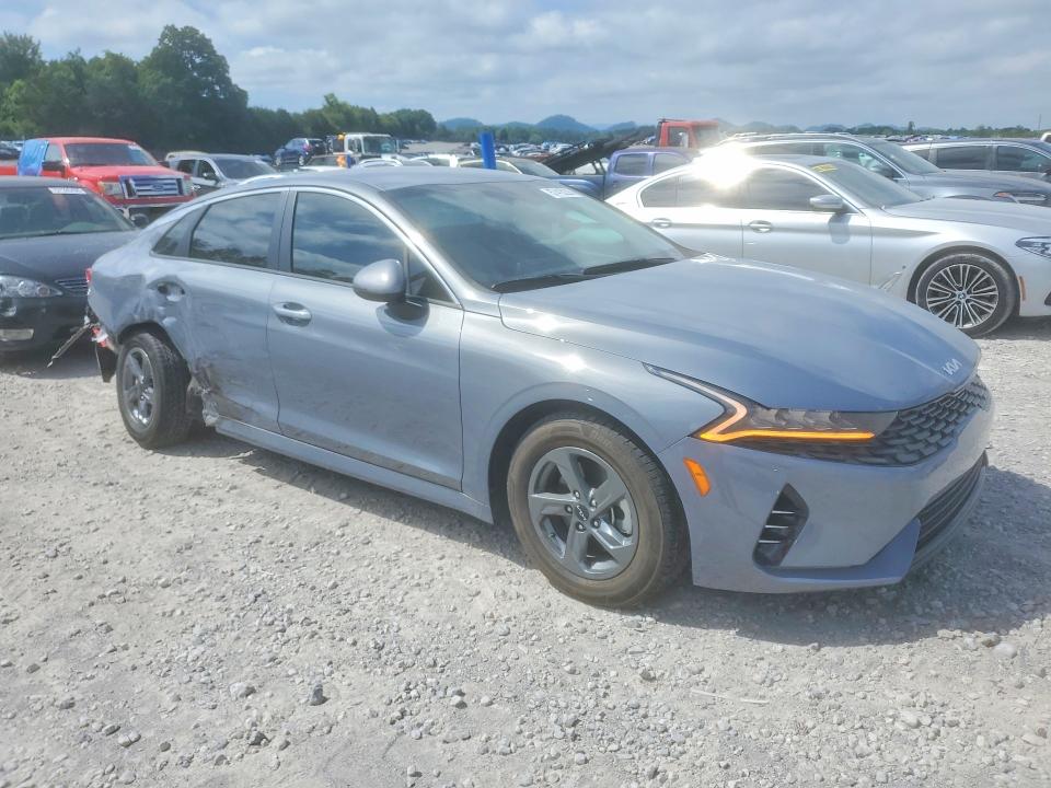 2022 Kia K5 VIN 5XXG24J20NG083399 COPART salvage auction — SIDE, Tn - Salvage Certificate, sold $3,700 on 2026-07-03 (photo 4)