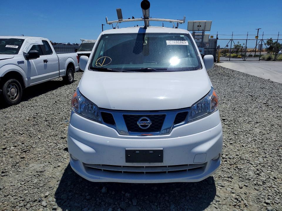 2020 Nissan Nv 200 VIN 3N6CM0KN0LK702131 COPART salvage auction — SIDE, CA - DIS/DLR/EXP ONLY CLEAN TITLE, sold $1,900 on 2026-07-28 (photo 5)