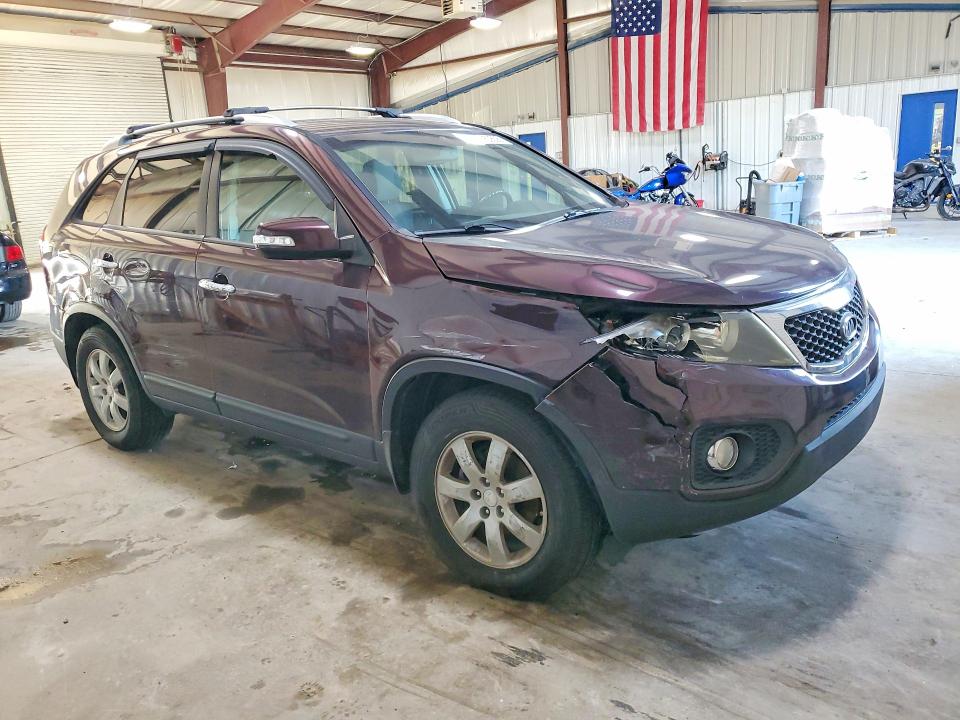 2011 Kia Sorento VIN 5XYKT3A16BG185774 COPART salvage auction — SIDE, PA - CERTIFICATE OF SALVAGE, sold $2,000 on 2026-07-15 (photo 4)