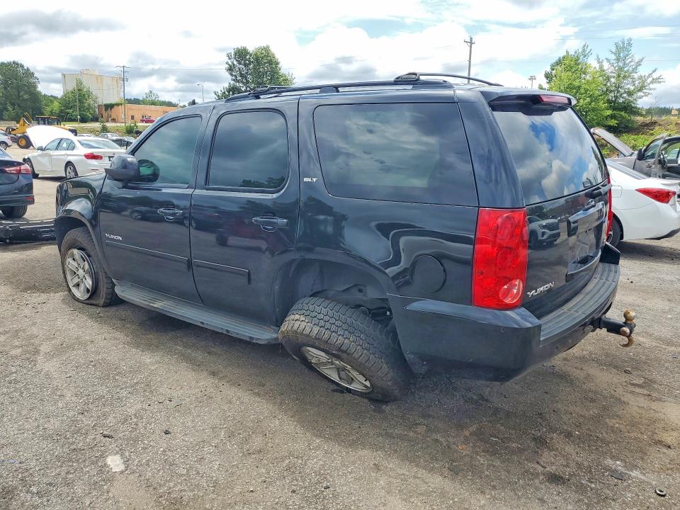 2014 Gmc Yukon VIN 1GKS1CE0XER209429 COPART salvage auction — SIDE, Salvage Title, sold $725 on 2026-07-31 (photo 2)