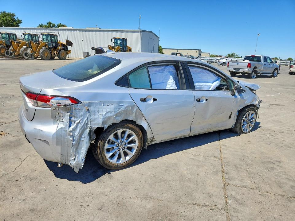 2020 Toyota Corolla VIN JTDVPRAE1LJ076454 COPART salvage auction — FRONT END, Salvage Title, sold $925 on 2026-07-13 (photo 3)