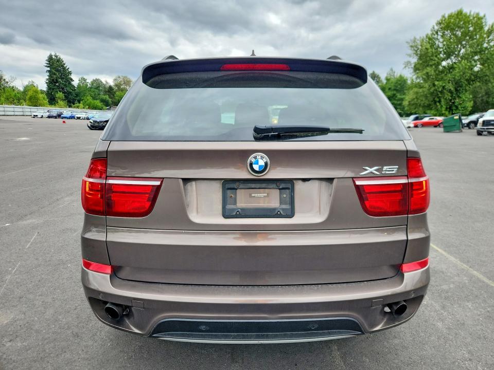 2013 BMW X5 VIN 5UXZV4C50D0B06897 COPART salvage auction — MECHANICAL, Or - Certificate Of Title, sold $1,600 on 2026-07-06 (photo 6)