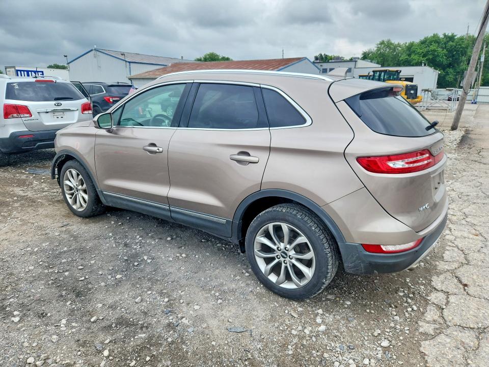 2019 Lincoln VIN 5LMCJ2C91KUL17225 COPART salvage auction — FRONT END, OH - CERT OF TITLE-SALVAGE, sold $2,200 on 2026-07-02 (photo 2)