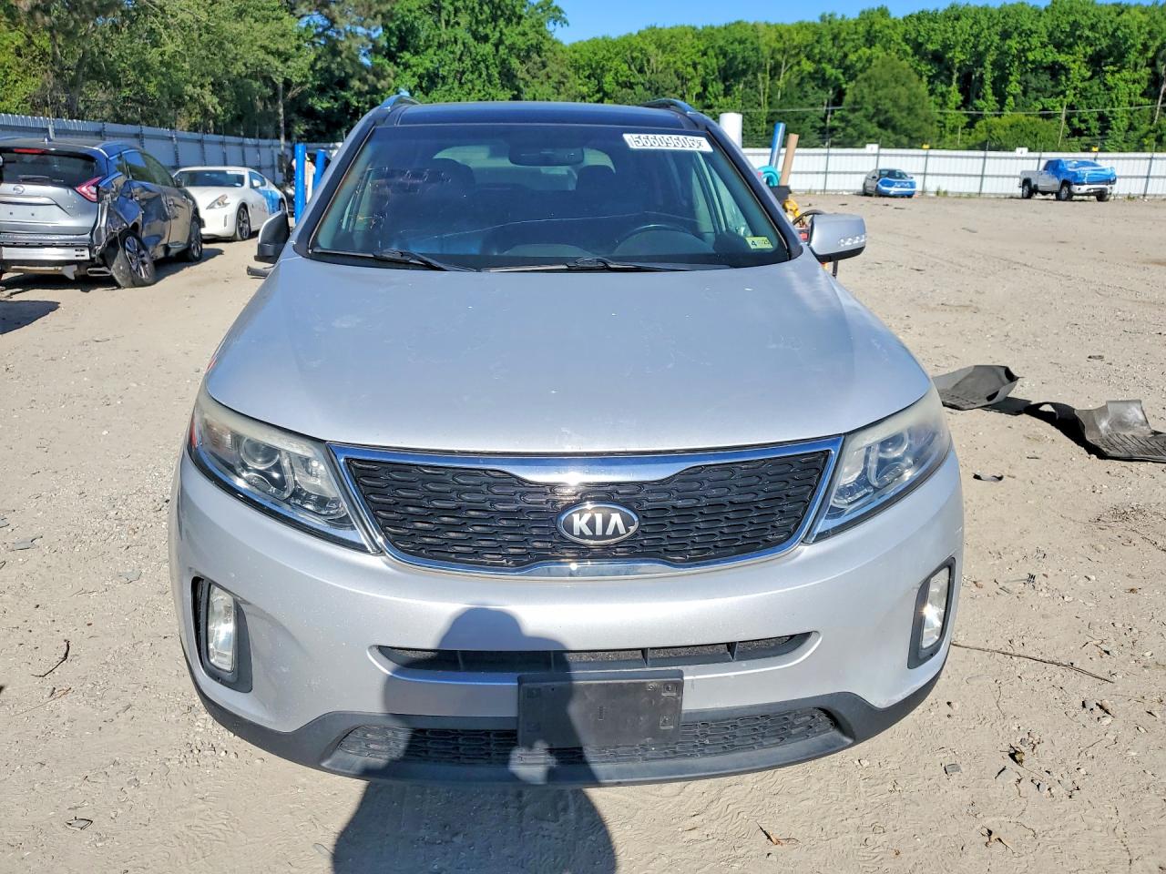 2014 Kia Sorento VIN 5XYKU4A79EG510316 COPART salvage auction — Normal Wear, VA - CERTIFICATE OF TITLE, sold $1,550 on 2026-07-09 (photo 5)