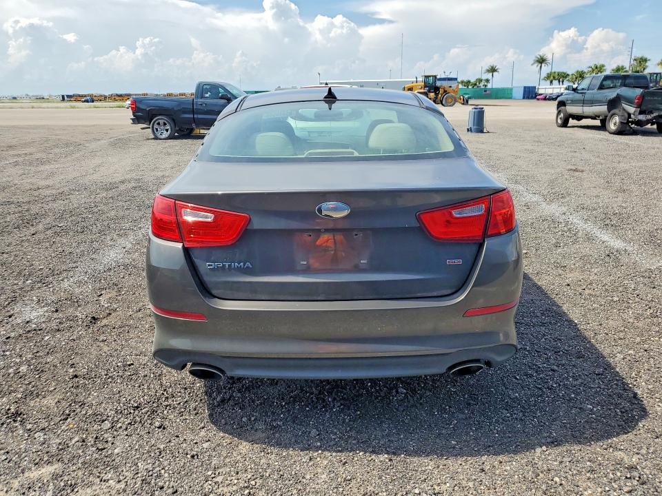 2014 Kia Optima VIN 5XXGM4A74EG286754 COPART salvage auction — MINOR DENT/SCRATCHES, Fl - Cert Of Title Slvg Rebuildable, sold $2,100 on 2026-07-13 (photo 6)