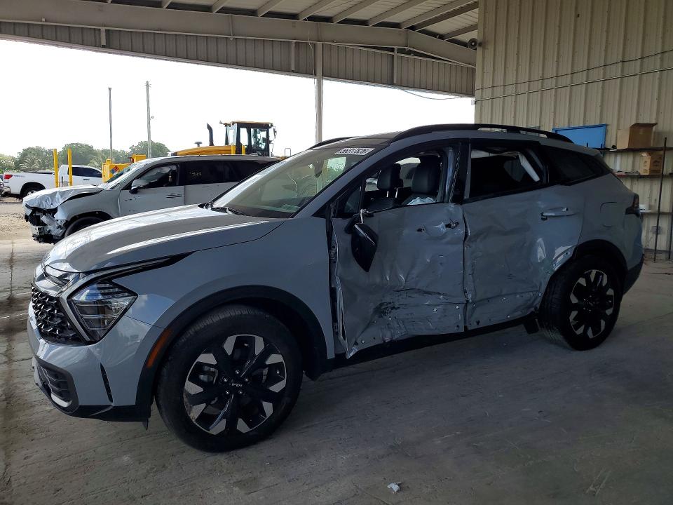 2024 Kia Sportage VIN 5XYK6CDF6RG189705 COPART salvage auction — SIDE, Fl - Cert Of Title Slvg Rebuildable, sold $4,850 on 2026-07-22 (photo 1)