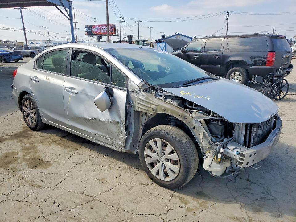 2012 Honda VIN 2HGFB2F56CH324669 COPART salvage auction — FRONT END, Ca - Salvage Certificate, sold $1,250 on 2026-07-02 (photo 4)