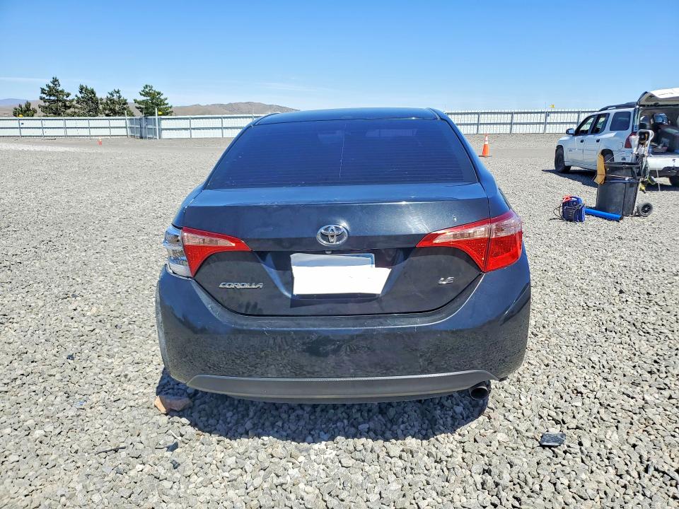 2018 Toyota Corolla VIN 5YFBURHE8JP830167 COPART salvage auction — FRONT END, Nv - Salvage Title, sold $750 on 2026-07-02 (photo 6)