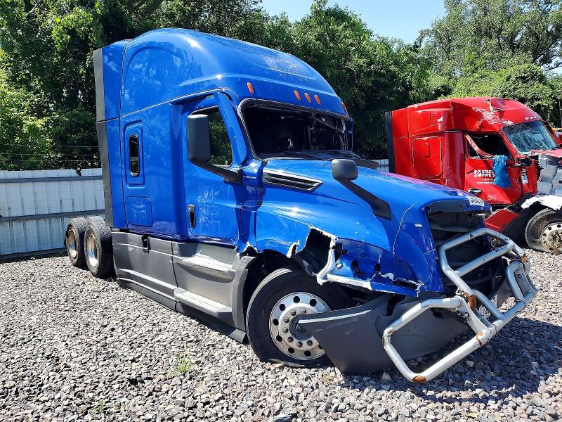 2024 Freightliner Cascadia 126 VIN 3AKJHHDR1RSVE2149 COPART salvage auction — FRONT END, KS - CERTIFICATE OF TITLE, sold $30,750 on 2026-07-11 (photo 1)