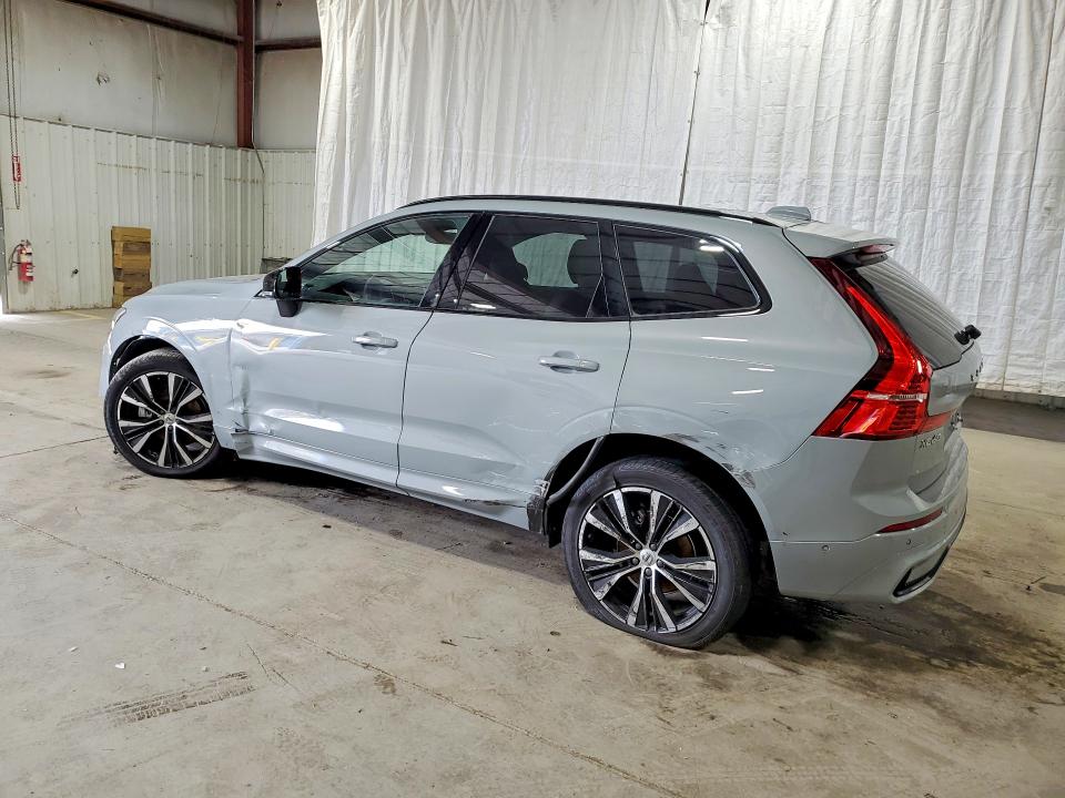 2025 Volvo VIN YV4M12RC4S1074913 COPART salvage auction — FRONT END, NY - MV-907A SALVAGE CERTIFICATE, sold $850 on 2026-08-03 (photo 2)