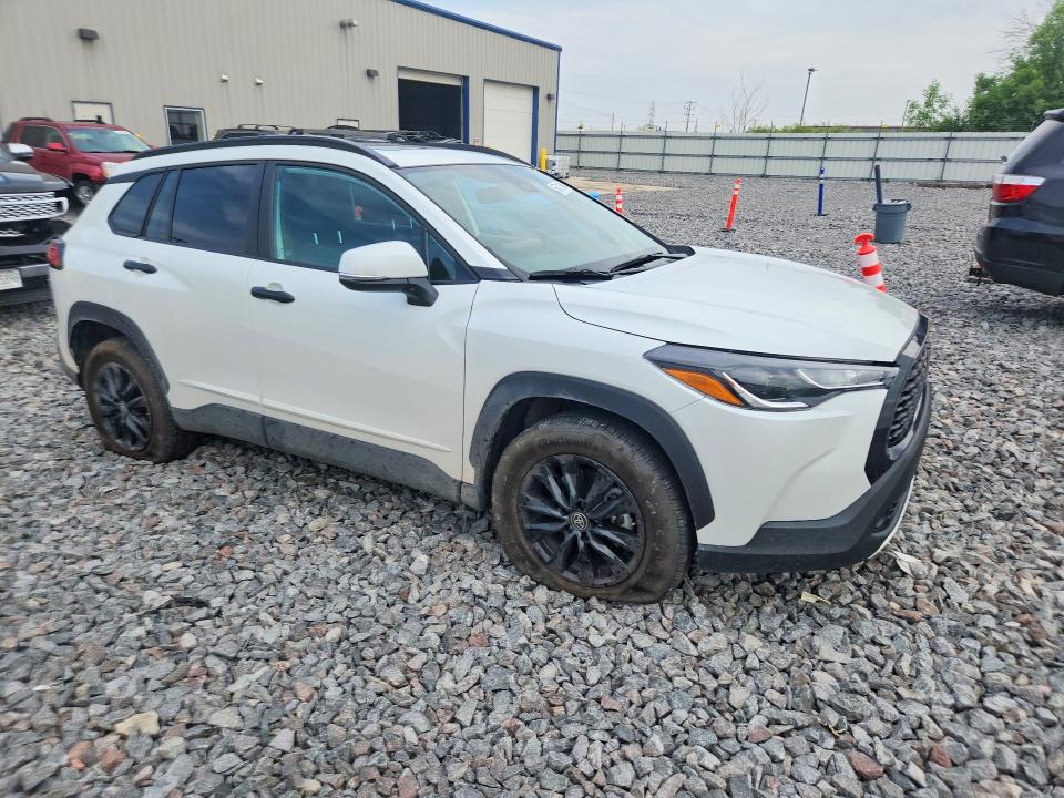 2022 Toyota Corolla cross VIN 7MUBAABG6NV009950 COPART salvage auction — HAIL, WI - SALVAGE - MULTIPLE BRANDS, sold $13,400 on 2026-07-20 (photo 4)