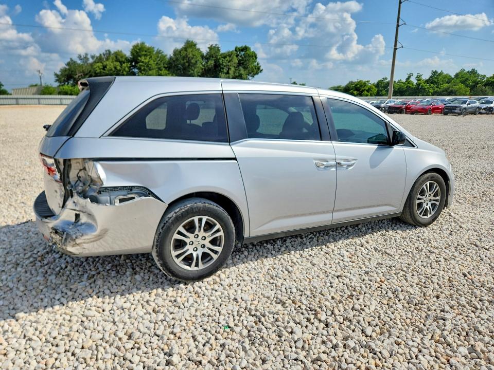 2013 Honda VIN 5FNRL5H44DB089808 COPART salvage auction — REAR END, Tx - Salvage Vehicle Title, sold $800 on 2026-07-02 (photo 3)