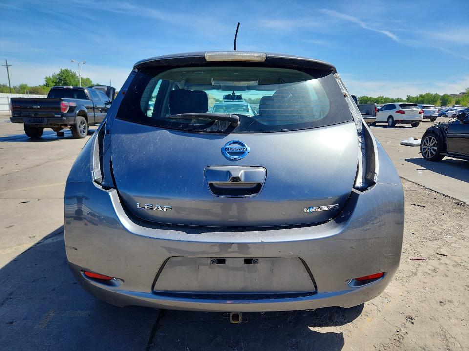 2015 Nissan VIN 1N4AZ0CP3FC327802 COPART salvage auction — UNDERCARRIAGE, Co - Public - Salvage Title, sold $975 on 2026-07-09 (photo 6)