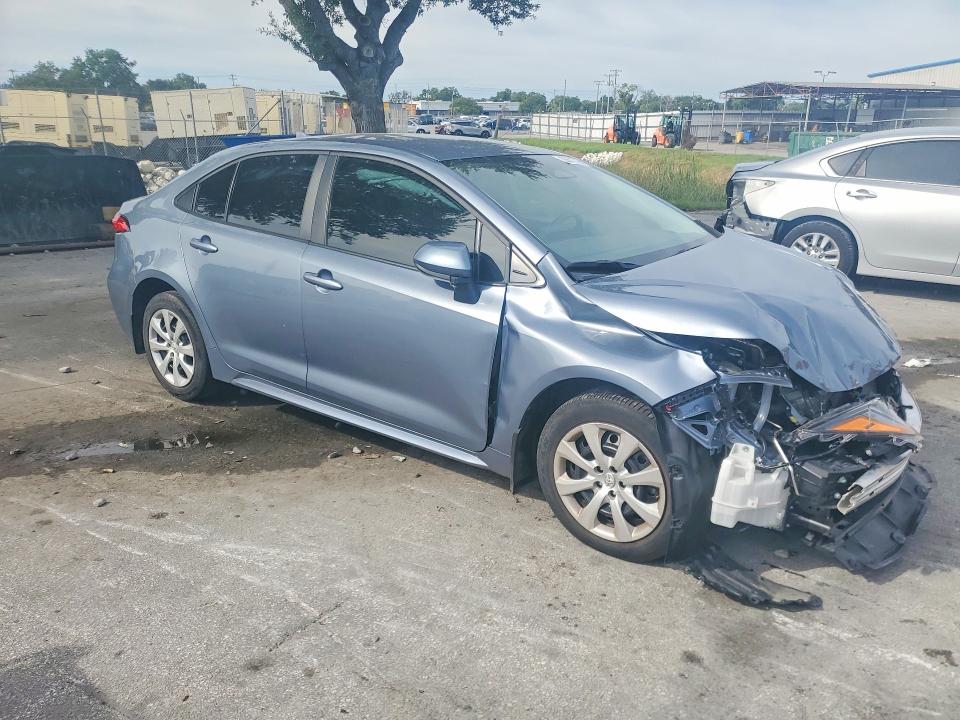 2025 Toyota Corolla VIN 5YFB4MDE7SP238589 COPART salvage auction — FRONT END, Fl - Certificate Of Destruction, sold $3,850 on 2026-07-14 (photo 4)