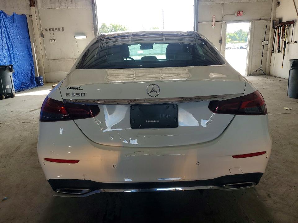 2022 Mercedes-benz E-klasse VIN W1KZF8DB7NB089776 COPART salvage auction — WATER/FLOOD, Ky - Cert Of Title-Salvage Water, sold $800 on 2026-07-27 (photo 6)