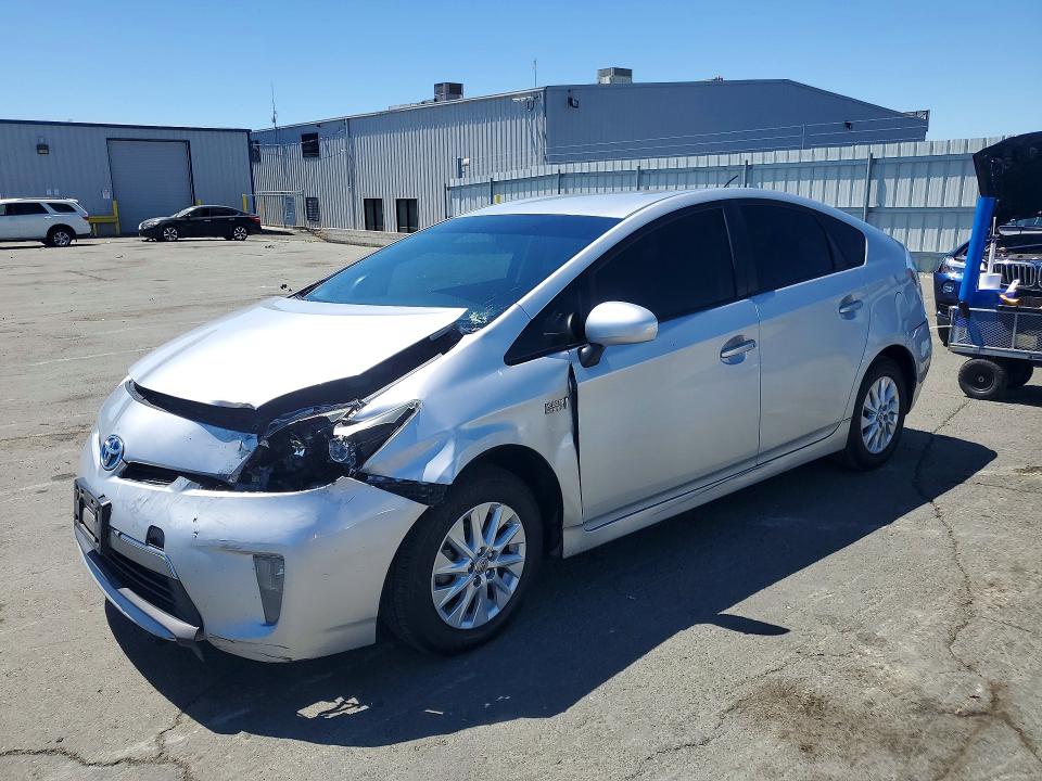 2013 Toyota Prius plug-in VIN JTDKN3DP6D3031776 COPART salvage auction — FRONT END, Ca - Salvage Certificate, sold $4,600 on 2026-07-10 (photo 1)