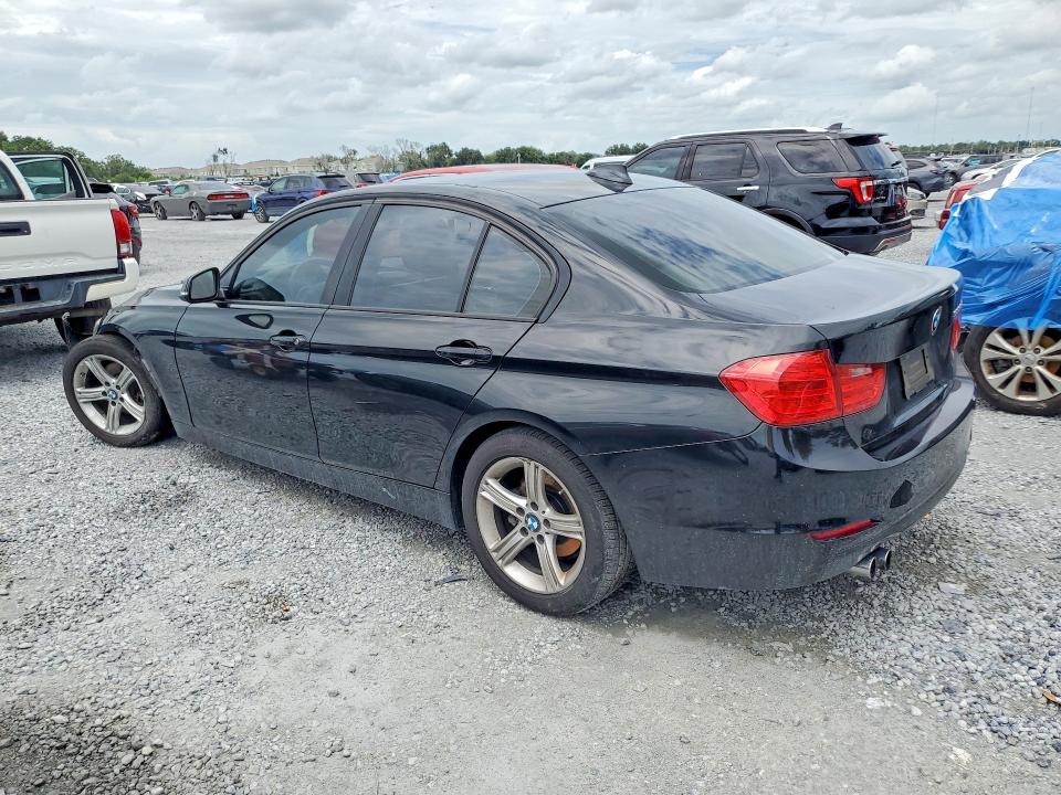 2013 BMW VIN WBA3A5G55DNP22000 COPART salvage auction — FRONT END, Fl - Cert Of Title Slvg Rebuildable, sold $1,350 on 2026-07-10 (photo 2)