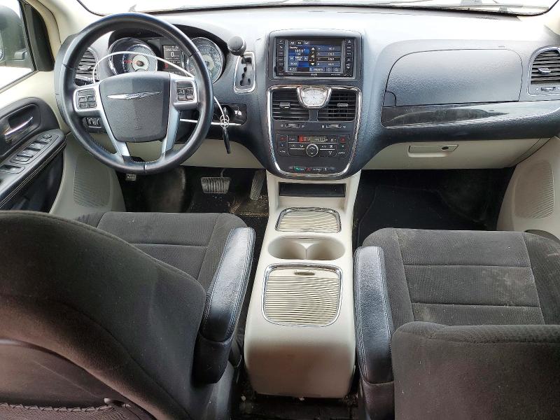 2013 Chrysler Voyager VIN 2C4RC1BG2DR670904 COPART salvage auction — UNDERCARRIAGE, On - Permit No Brand - Unfit, sold $450 on 2026-07-23 (photo 8)