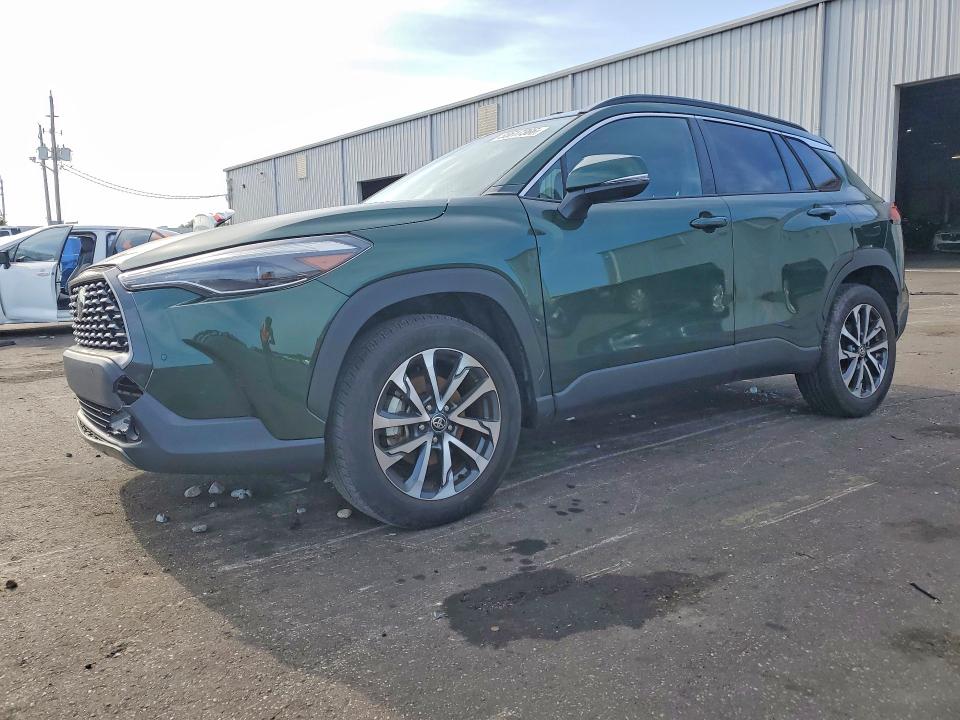 2022 Toyota Corolla cross VIN 7MUDAAAG0NV010361 COPART salvage auction — SIDE, FL - CERTIFICATE OF DESTRUCTION, sold $8,600 on 2026-07-13 (photo 1)