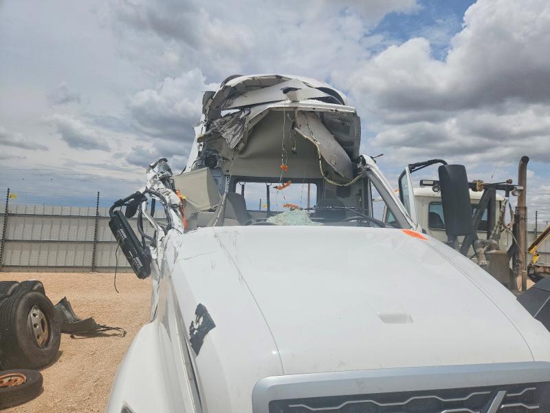 2022 Volvo Vnl VIN 4V4N39THXNN298347 COPART salvage auction — ALL OVER, In - Certificate Of Title, sold $16,000 on 2026-07-28 (photo 9)