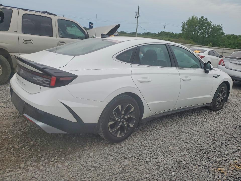 2024 Hyundai Sonata VIN KMHL64JA5RA387013 COPART salvage auction — SIDE, Al - Cert Of Title-Salvage Title, sold $9,000 on 2026-07-14 (photo 3)