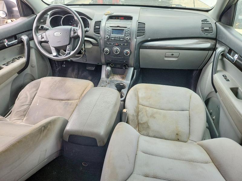 2011 Kia Sorento VIN 5XYKT3A11BG049939 COPART salvage auction — MINOR DENT/SCRATCHES, Ca - Dis/Dlr/Exp Only Clean Title, sold $825 on 2026-07-27 (photo 8)