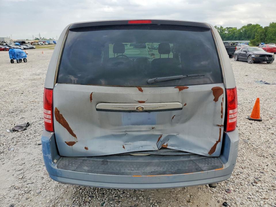 2009 Chrysler Voyager VIN 2A8HR44E29R656198 COPART salvage auction — REAR END, Tx - Salvage Vehicle Title, sold $625 on 2026-07-10 (photo 6)