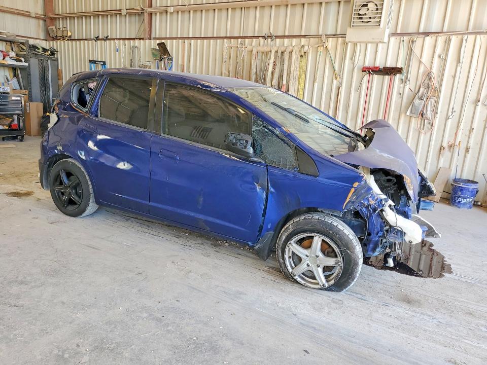 2009 Honda Fit VIN JHMGE88269S058702 COPART salvage auction — FRONT END, Tx - Nonrepairable Title, sold $60 on 2026-07-17 (photo 4)