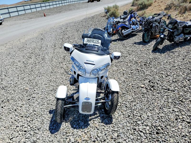 2008 Honda Gl1800c VIN 1HFSC47L48A704074 COPART salvage auction — FRONT END, Nv - Salvage Title, sold $5,700 on 2026-07-09 (photo 5)