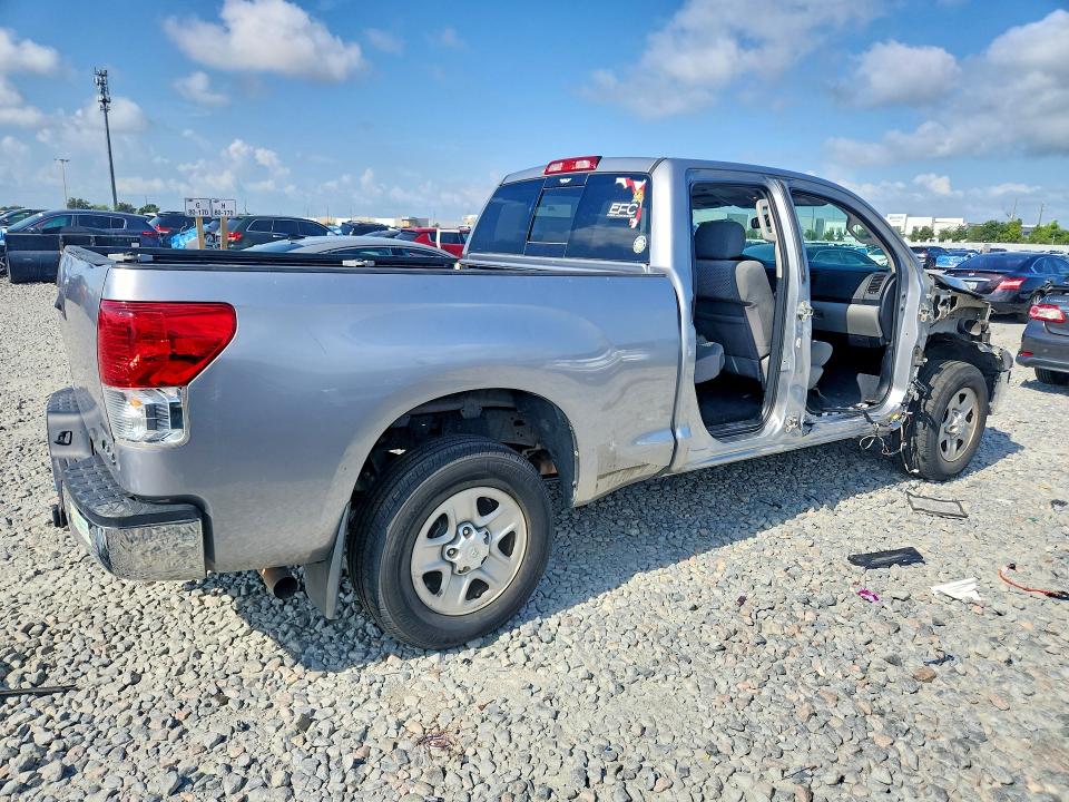 2013 Toyota Tundra VIN 5TFUW5F18DX287002 COPART salvage auction — SIDE, Fl - Cert Of Title Slvg Rebuildable, sold $7,200 on 2026-07-08 (photo 3)